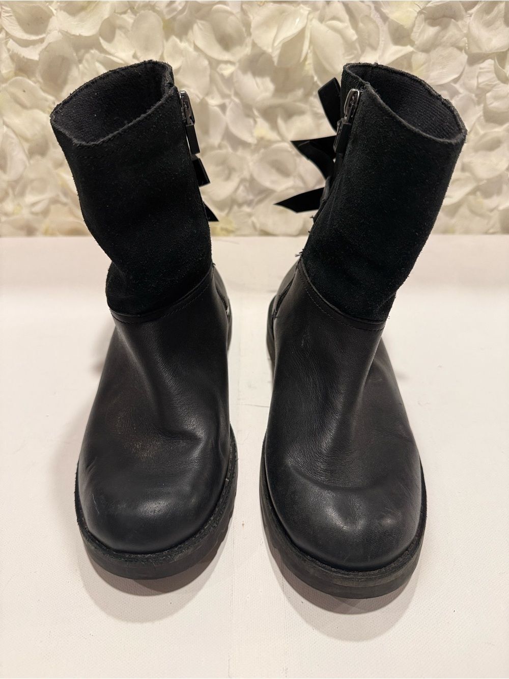 UGG Black Girls' Ankle Boots with Decorative Bows